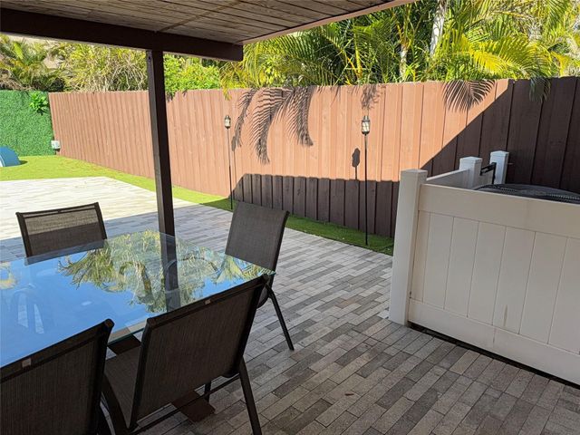9599 STONES RIVER PARK Way, Boca Raton, FL 33428