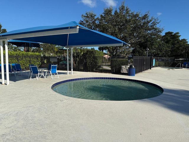 9599 STONES RIVER PARK Way, Boca Raton, FL 33428