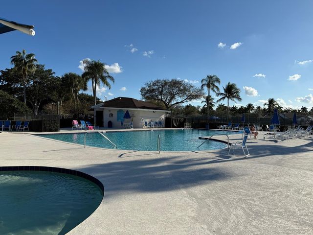 9599 STONES RIVER PARK Way, Boca Raton, FL 33428