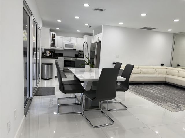 9599 STONES RIVER PARK Way, Boca Raton, FL 33428