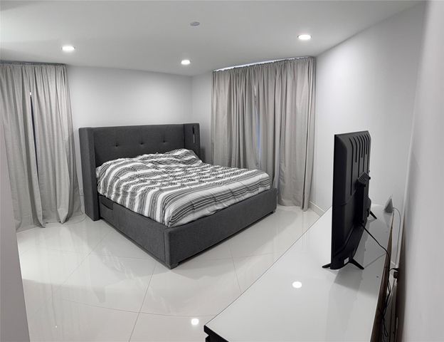 9599 STONES RIVER PARK Way, Boca Raton, FL 33428