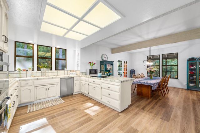 25970 Mar Vista Court, Los Gatos, CA 95033