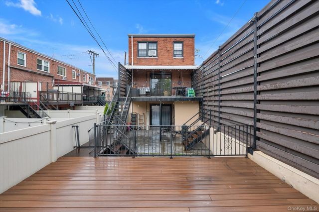 6111 69th Street, Middle Village, NY 11379