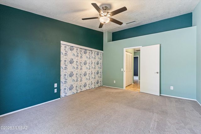 1040 N Independence Avenue, Tucson, AZ 85748