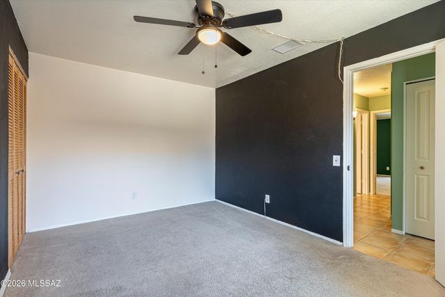 1040 N Independence Avenue, Tucson, AZ 85748
