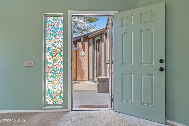 1040 N Independence Avenue, Tucson, AZ 85748