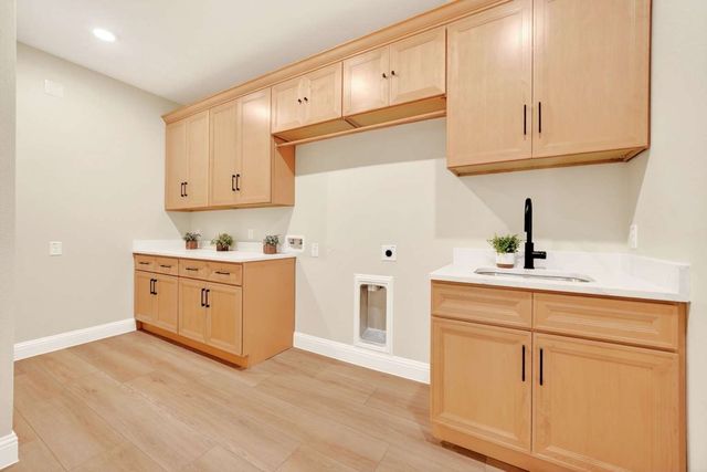 6233 Pyrenean Oak, Royse City, TX 75189