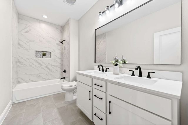 6233 Pyrenean Oak, Royse City, TX 75189