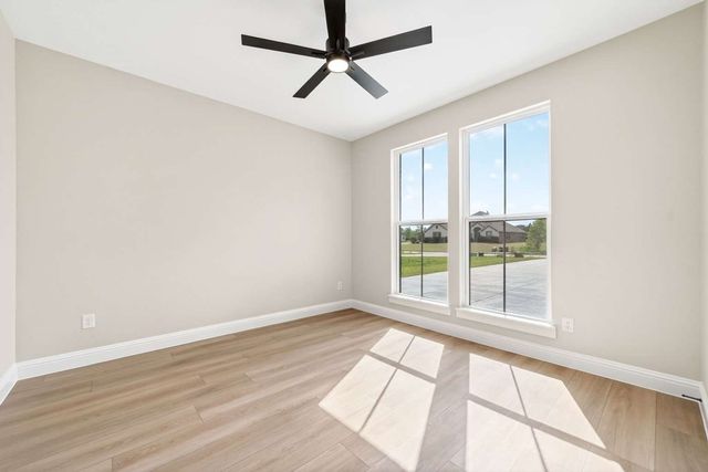 6233 Pyrenean Oak, Royse City, TX 75189