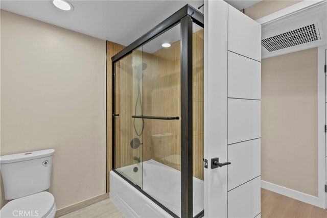 1126 N Central 101, Glendale, CA 91202