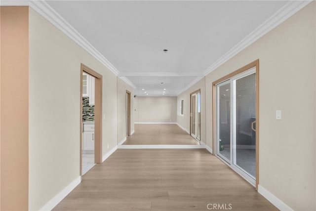 1126 N Central 101, Glendale, CA 91202