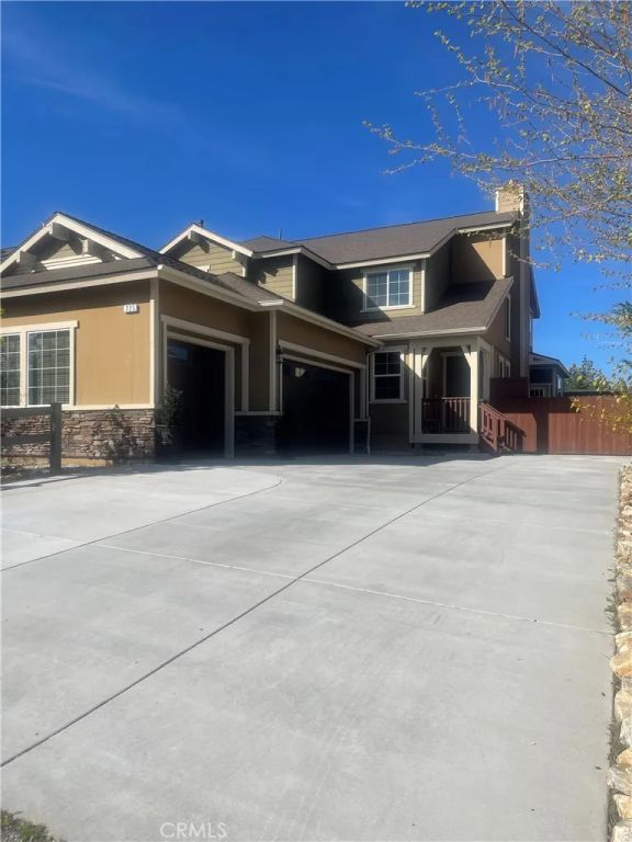 225 Maple Ridge, Big Bear City, CA 92314