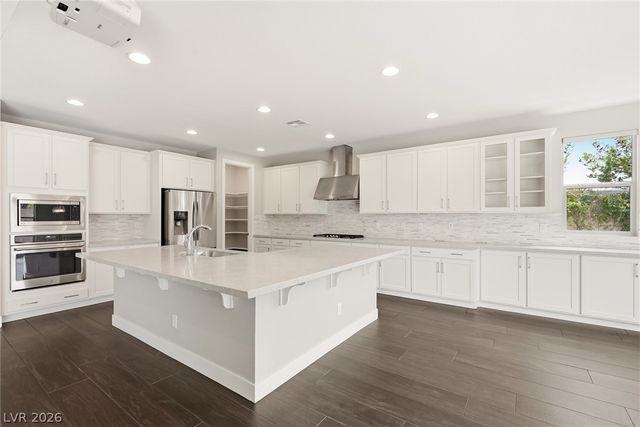 8445 Great Outdoors Street, Las Vegas, NV 89166