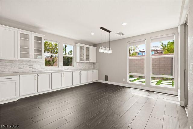 8445 Great Outdoors Street, Las Vegas, NV 89166