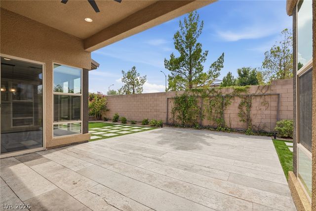 8445 Great Outdoors Street, Las Vegas, NV 89166