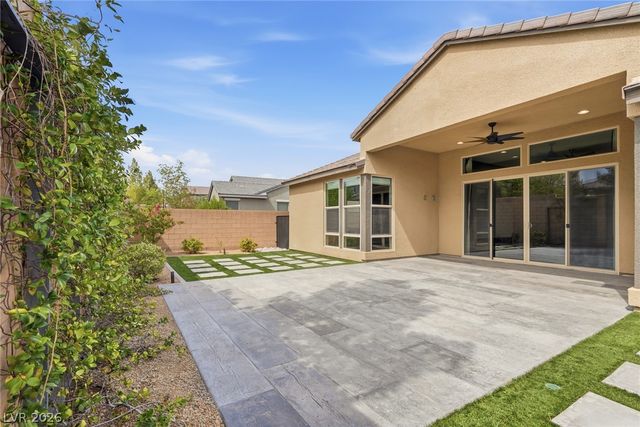 8445 Great Outdoors Street, Las Vegas, NV 89166