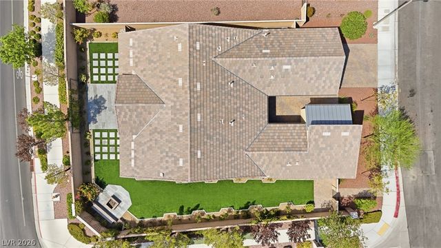 8445 Great Outdoors Street, Las Vegas, NV 89166