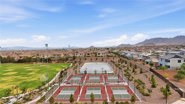 8445 Great Outdoors Street, Las Vegas, NV 89166