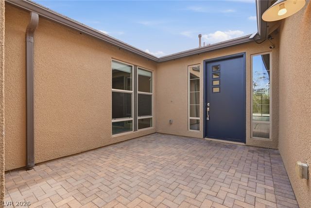 8445 Great Outdoors Street, Las Vegas, NV 89166