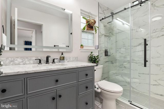 8 EVA CT, Baltimore, MD 21220