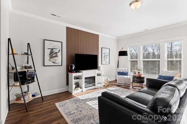 9022 Henry Thoreau Road, Charlotte, NC 28214