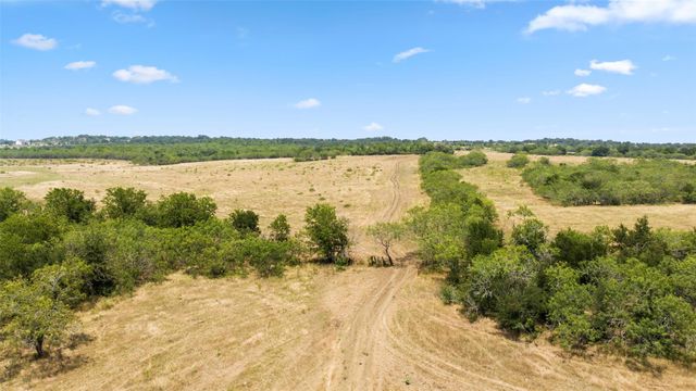 000 FM 20, Lockhart, TX 78644