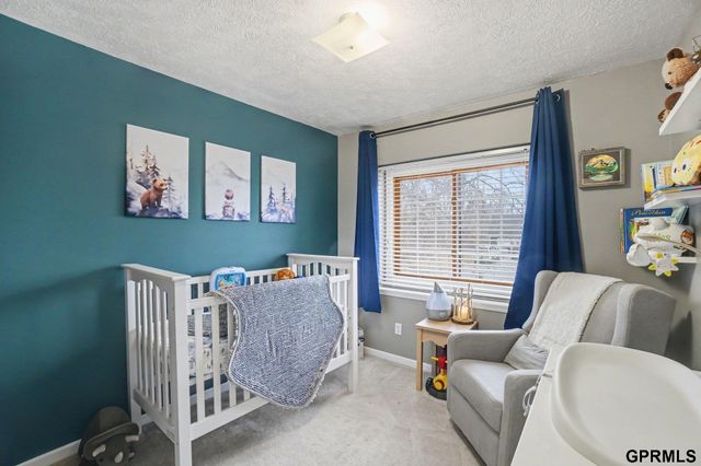 5006 Nebraska Avenue, Omaha, NE 68104