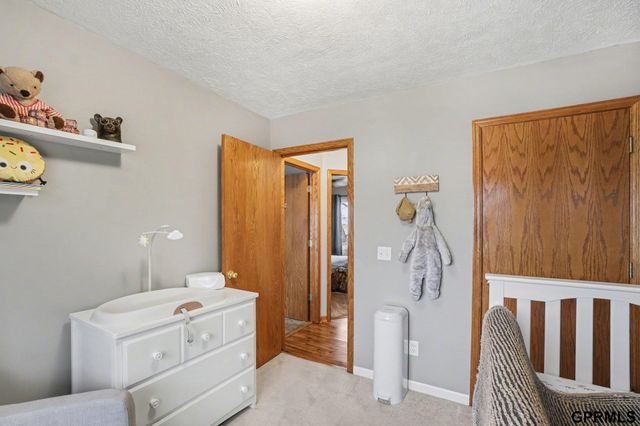 5006 Nebraska Avenue, Omaha, NE 68104