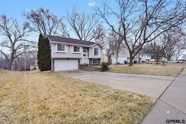 5006 Nebraska Avenue, Omaha, NE 68104