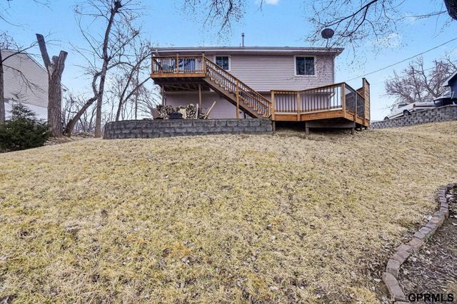 5006 Nebraska Avenue, Omaha, NE 68104