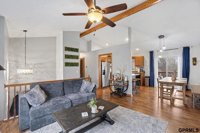 5006 Nebraska Avenue, Omaha, NE 68104