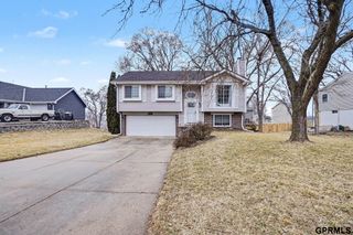 5006 Nebraska Avenue, Omaha, NE 68104