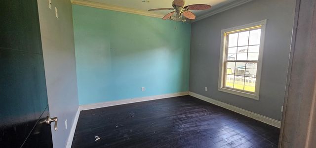 317 Thoroughbred Park Dr, Thibodaux, LA 70301