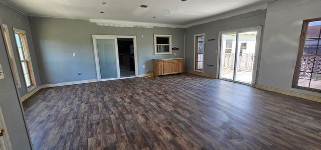 317 Thoroughbred Park Dr, Thibodaux, LA 70301