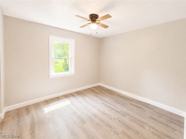 1185 Townsend Avenue, Youngstown, OH 44505