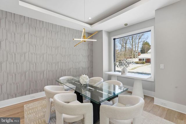 6913 BERKELEY ST, Falls Church, VA 22043