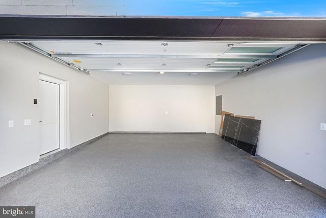 6913 BERKELEY ST, Falls Church, VA 22043