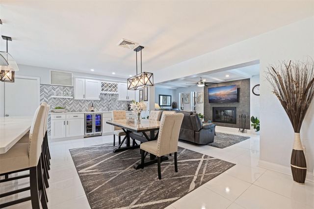 4781 97TH WAY N, St Petersburg, FL 33708