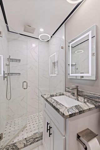 4781 97TH WAY N, St Petersburg, FL 33708