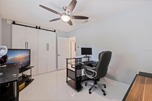 4781 97TH WAY N, St Petersburg, FL 33708