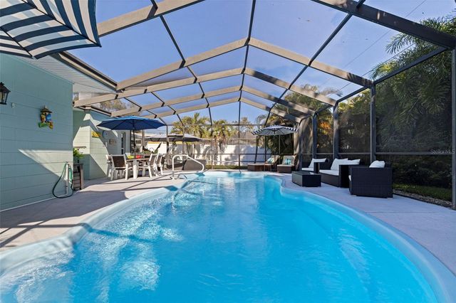 4781 97TH WAY N, St Petersburg, FL 33708