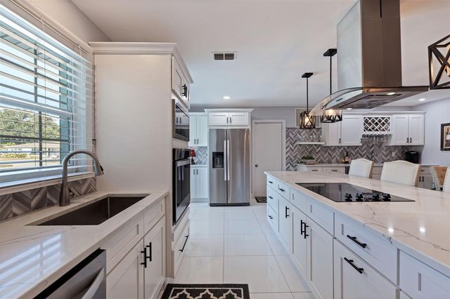 4781 97TH WAY N, St Petersburg, FL 33708