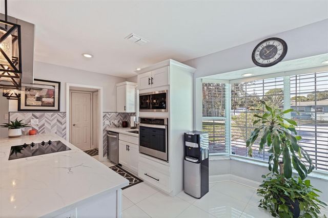 4781 97TH WAY N, St Petersburg, FL 33708