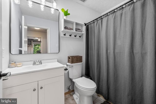 6055 ADCOCK LN, Hanover, MD 21076