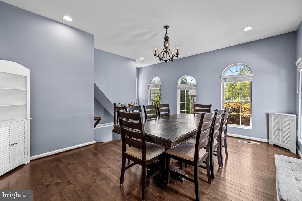 Image 14 of property listing at 6055 ADCOCK LN, Hanover, MD 21076