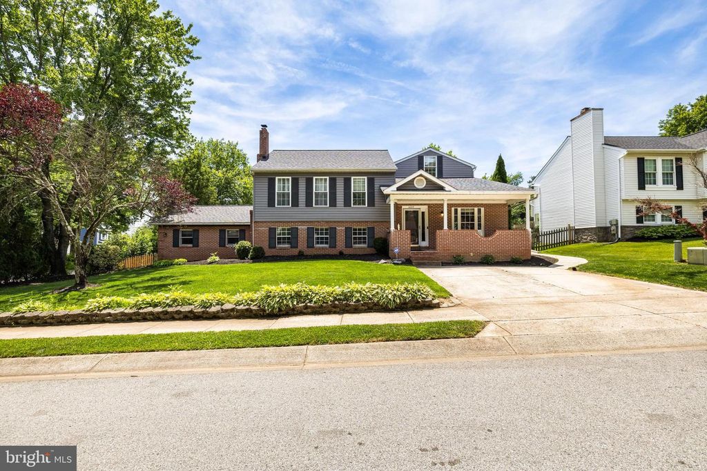 Image 33 of property listing at 6055 ADCOCK LN, Hanover, MD 21076