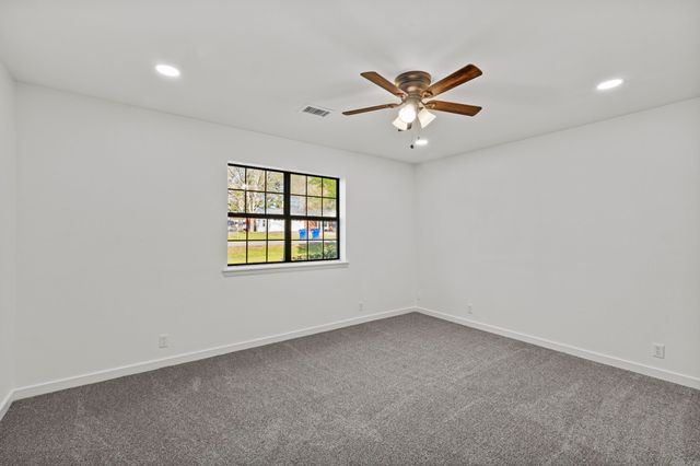 5 Kirby Drive, Greenbrier, AR 72058