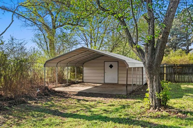 5 Kirby Drive, Greenbrier, AR 72058