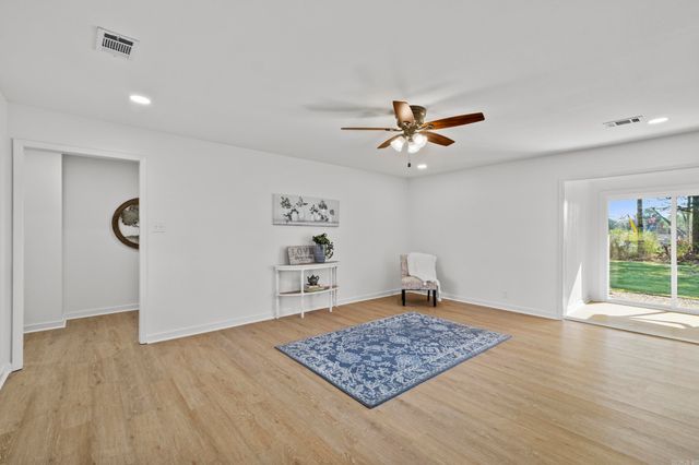 5 Kirby Drive, Greenbrier, AR 72058