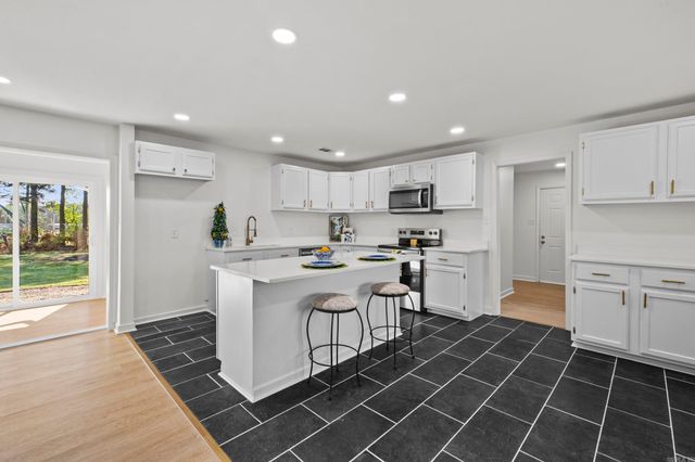 5 Kirby Drive, Greenbrier, AR 72058